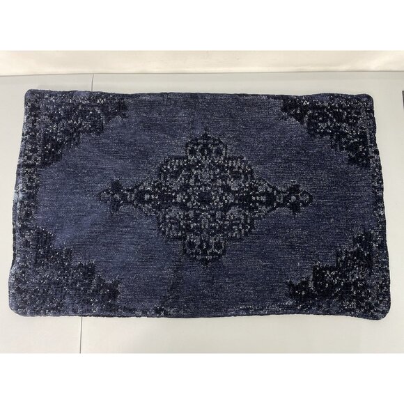 2 Pottery Barn Maddie Medallion Textured Lumbar Heavy Pillow Cover Blue Red - Picture 2 of 7